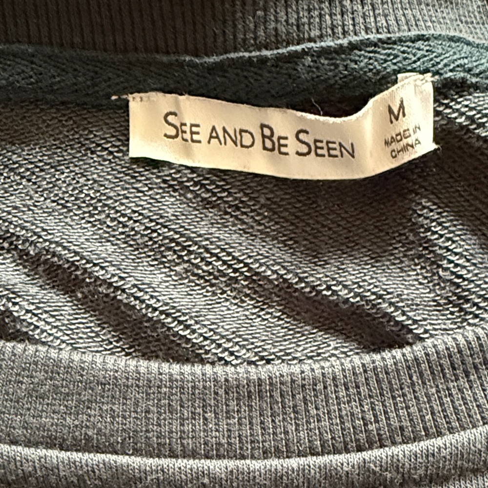 Dark Green Leaf Pattern Sweatshirt - image 2